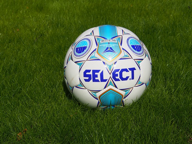 现身体线条 现身体线条